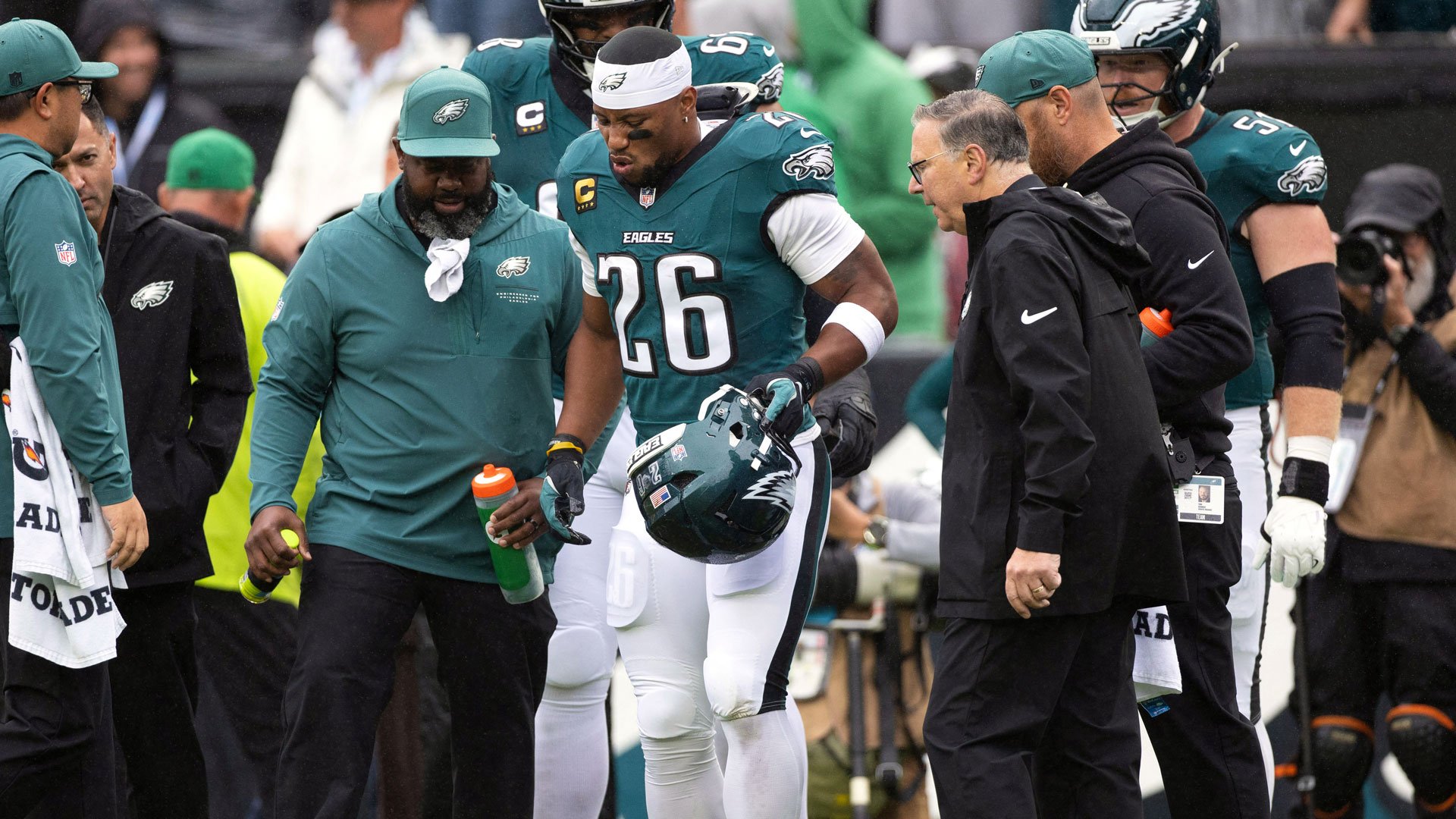 Eagles injury update: A couple key skill players still out