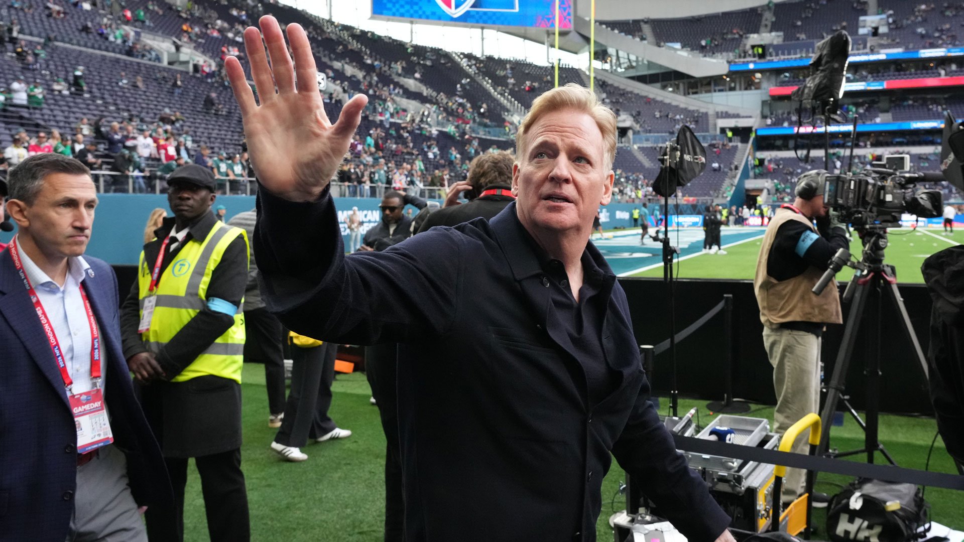 Roger Goodell responds to NFLPA’s call for investigation into Hurts matter