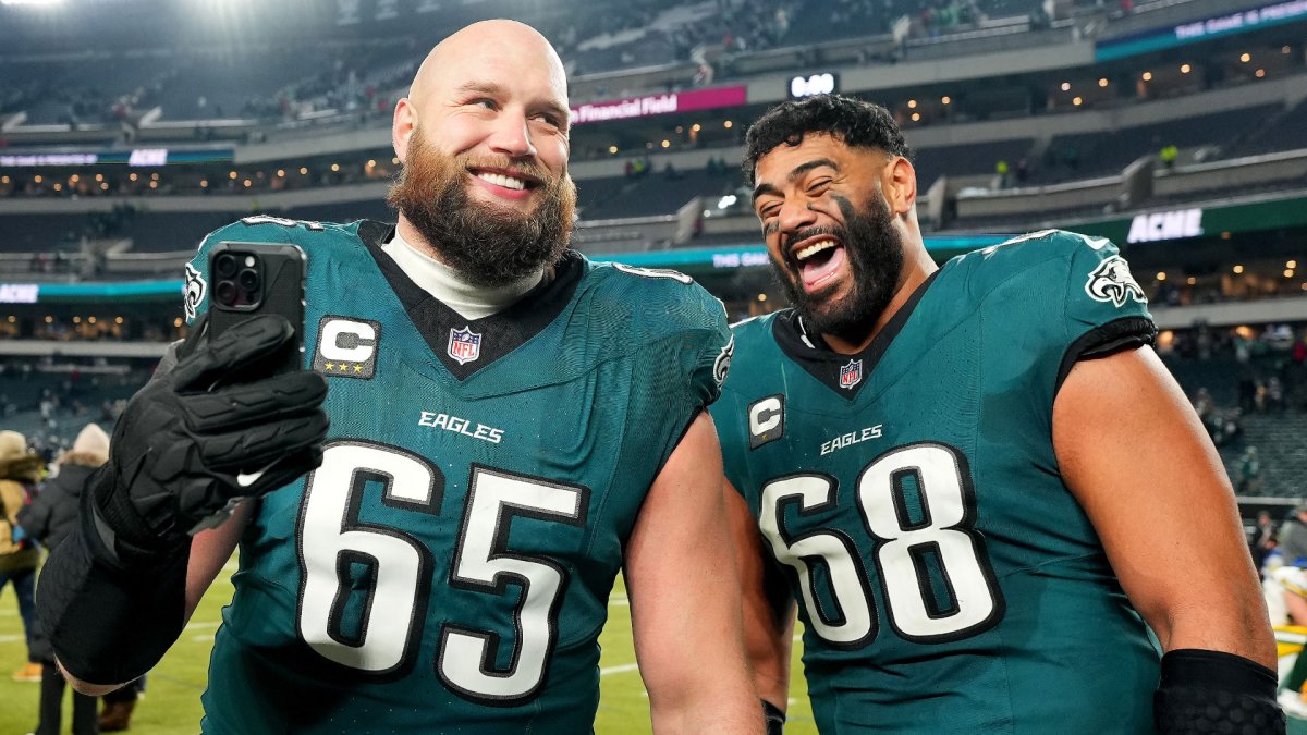 Jordan Mailata Reacts to Lane Johnson's NFL Retirement